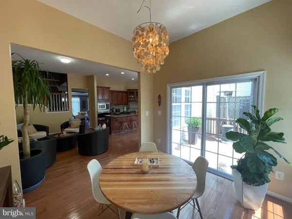 $3,500 | 22098 Avonworth Square, Broadlands, VA 20148