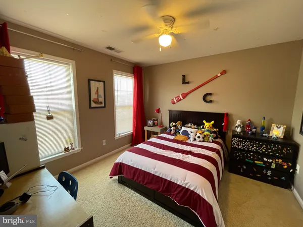 $3,500 | 22098 Avonworth Square, Broadlands, VA 20148