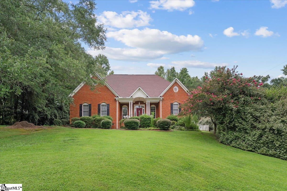 311 Wood Road Taylors, SC 29687 - Photo 2 of 45