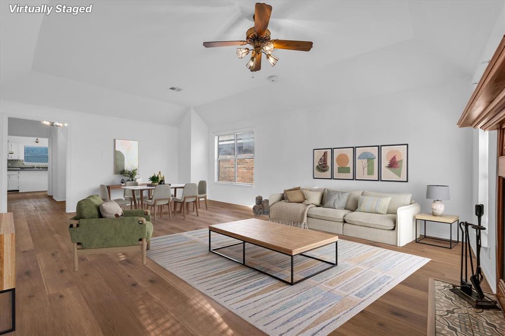 1300 Chapel Downs Waco, TX 76712 - Photo 10 of 38 a living room with furniture