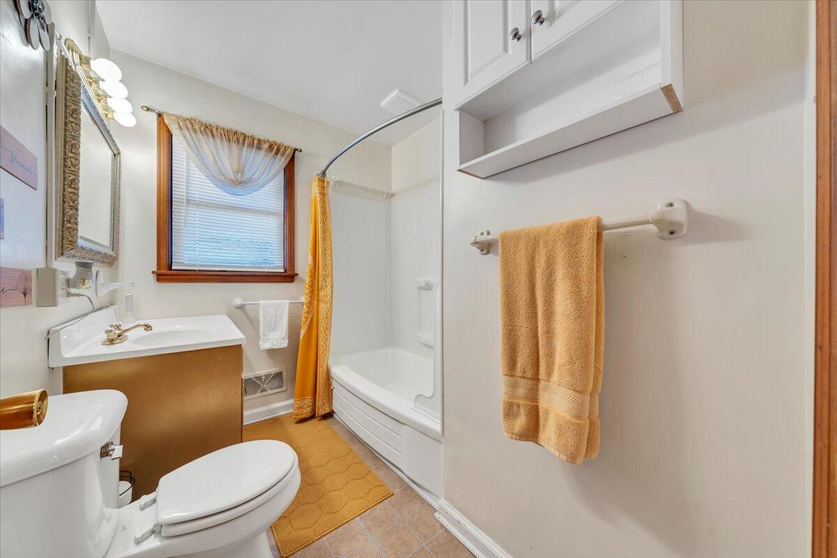 4902 Rowe Ridge Road Northwest Roanoke, VA 24017 - Photo 18 of 36 18-MIB06009