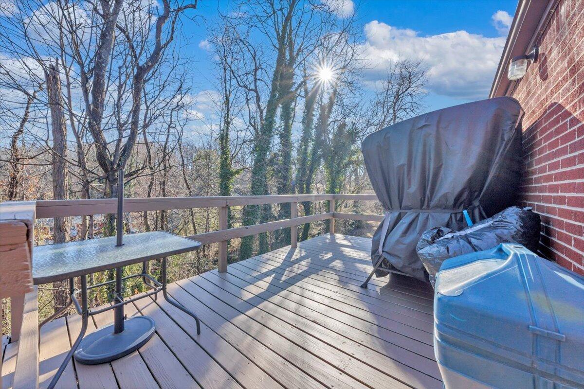 4902 Rowe Ridge Road Northwest Roanoke, VA 24017 - Photo 30 of 36 30-MIB06054