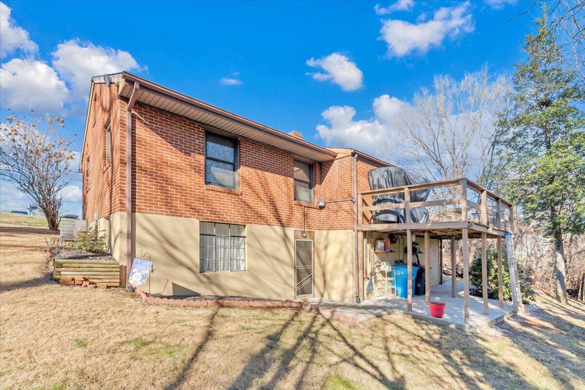 4902 Rowe Ridge Road Northwest Roanoke, VA 24017 - Photo 31 of 36 31-MIB06078