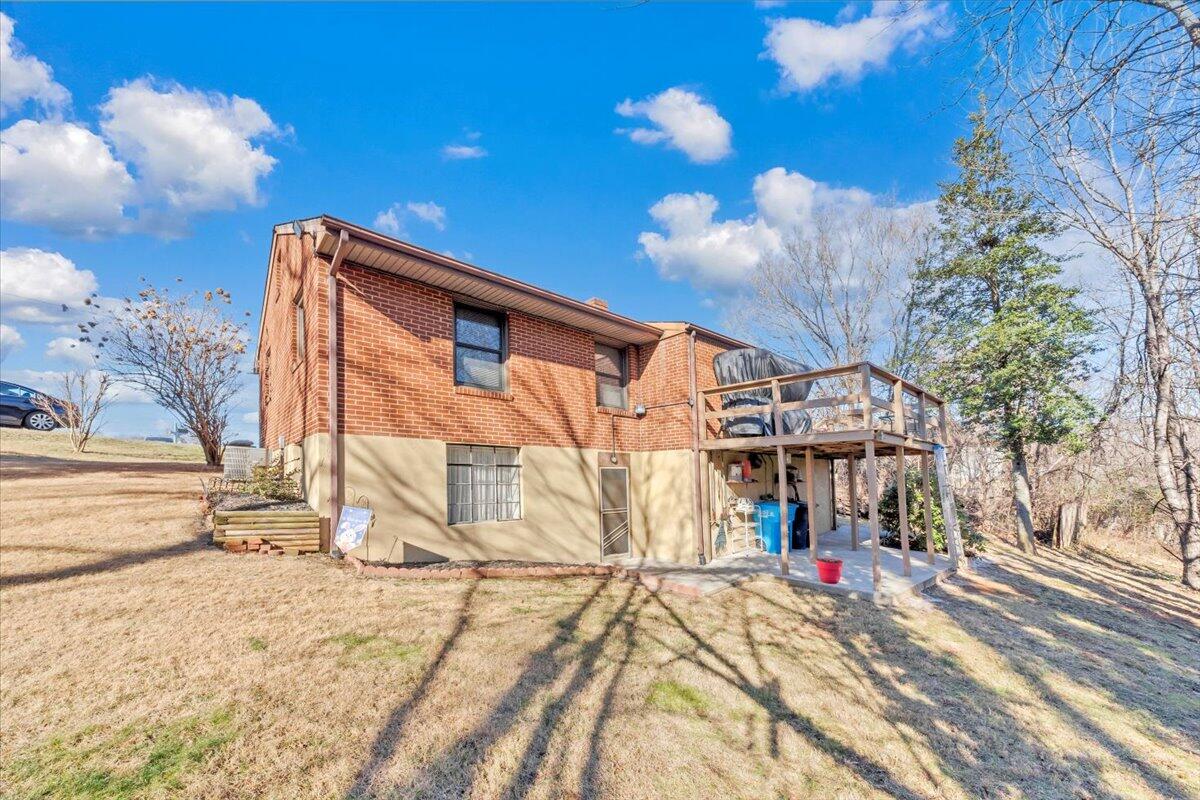 4902 Rowe Ridge Road Northwest Roanoke, VA 24017 - Photo 32 of 36 32-MIB06072