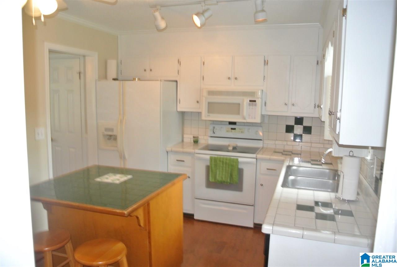 4338 Morningside Drive Helena, AL 35080 - Photo 6 of 25