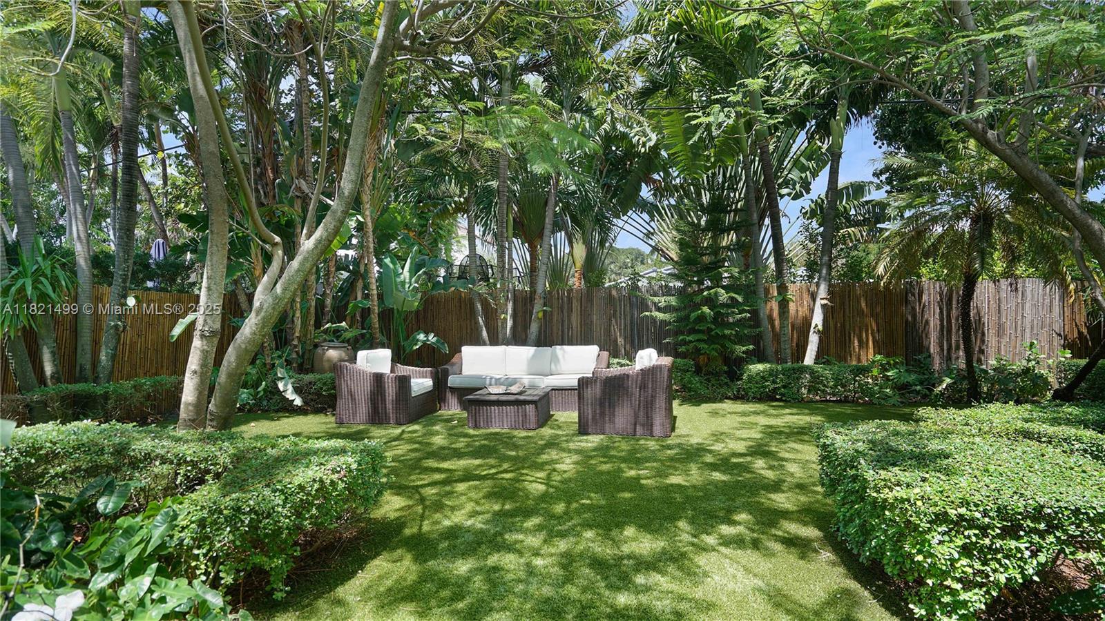 5650 Pine Tree Drive Miami Beach, FL 33140 - Photo 31 of 48