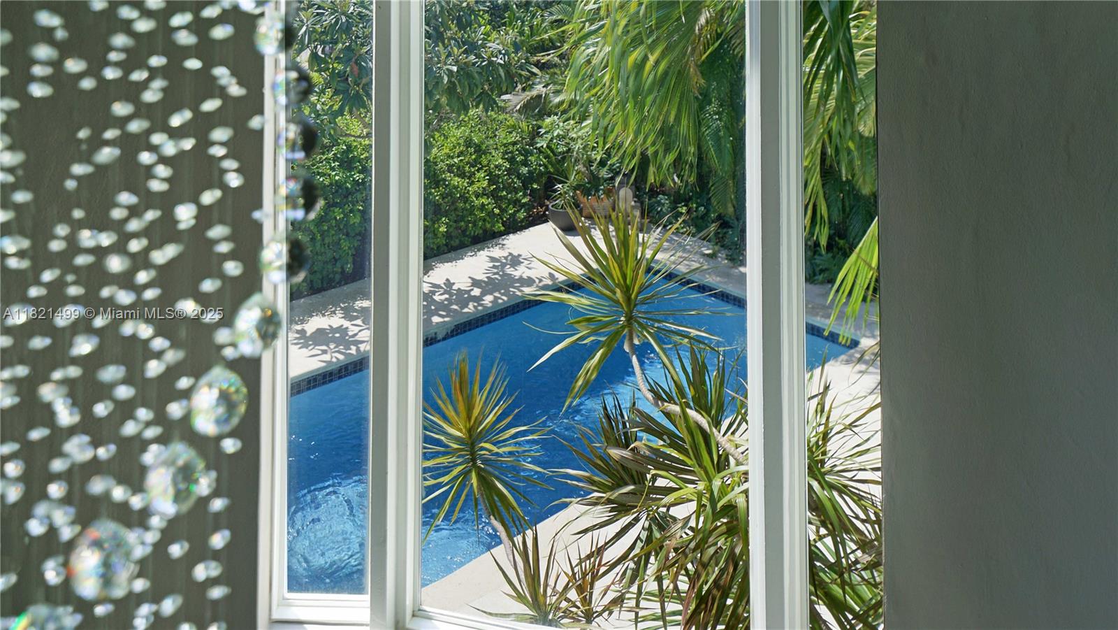 5650 Pine Tree Drive Miami Beach, FL 33140 - Photo 45 of 48