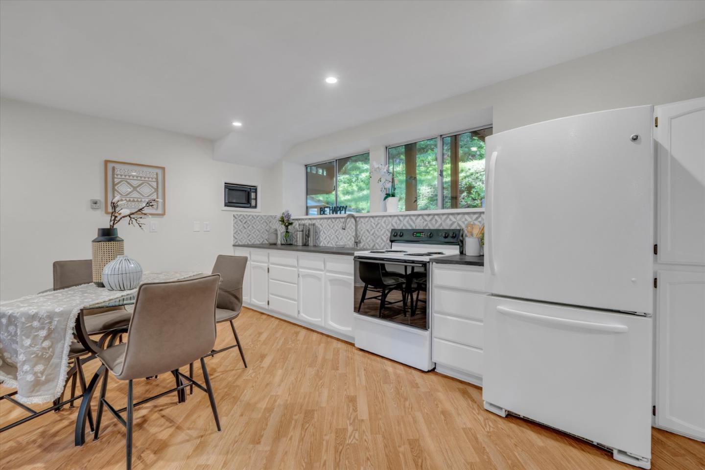 12 Summit Road Woodside, CA 94062 - Photo 26 of 44