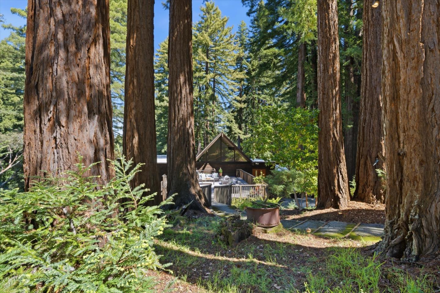 12 Summit Road Woodside, CA 94062 - Photo 41 of 44