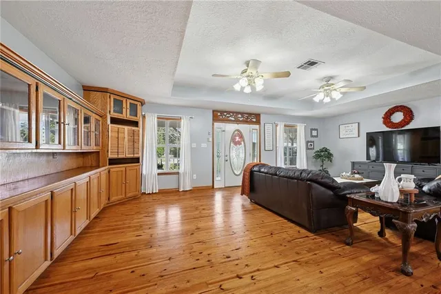 $550,000 | 26400 Highway 40, Bush, LA 70431