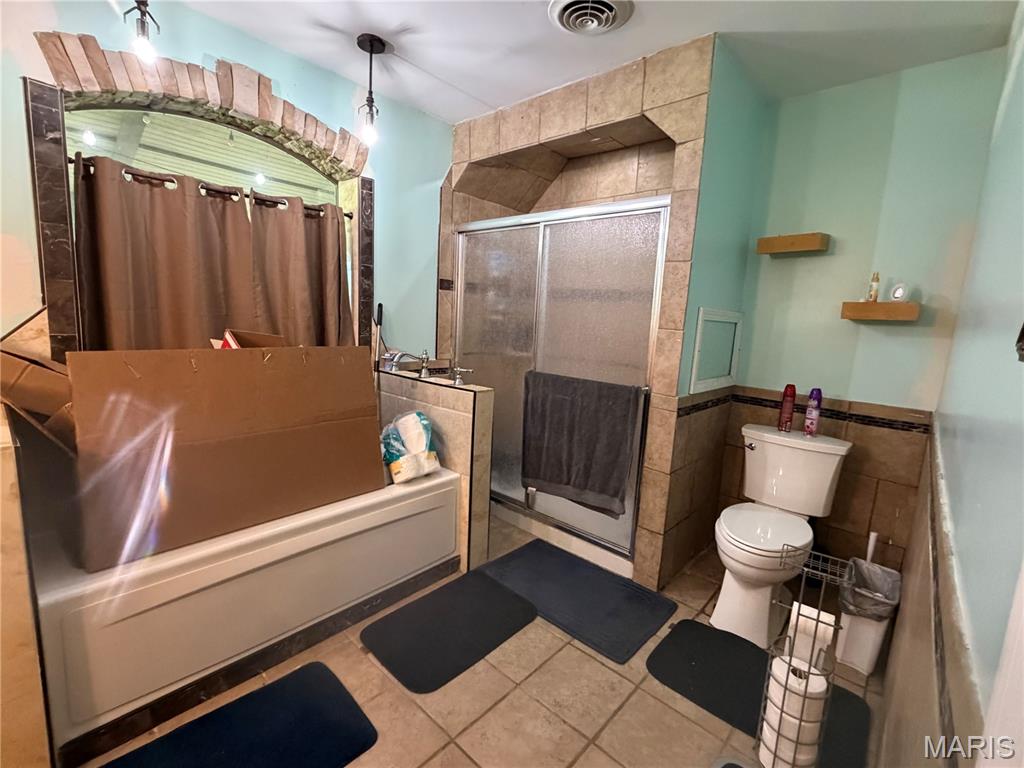 2707 North Service Road West St. Clair, MO 63077 - Photo 20 of 33
