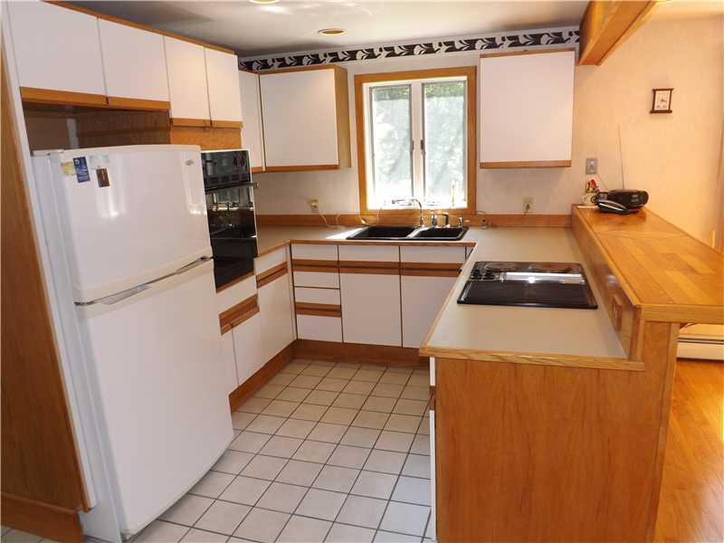 240 Old Coach Road Charlestown, RI 02813 - Photo 6 of 23 Kitchen.