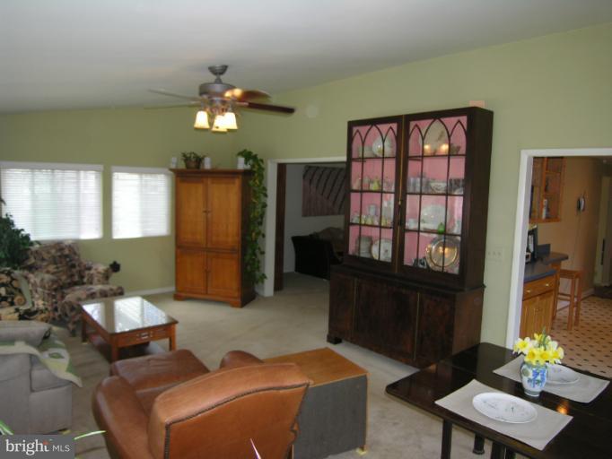 9523 Burning Branch Road Burke, VA 22015 - Photo 12 of 29 Interior (General)
