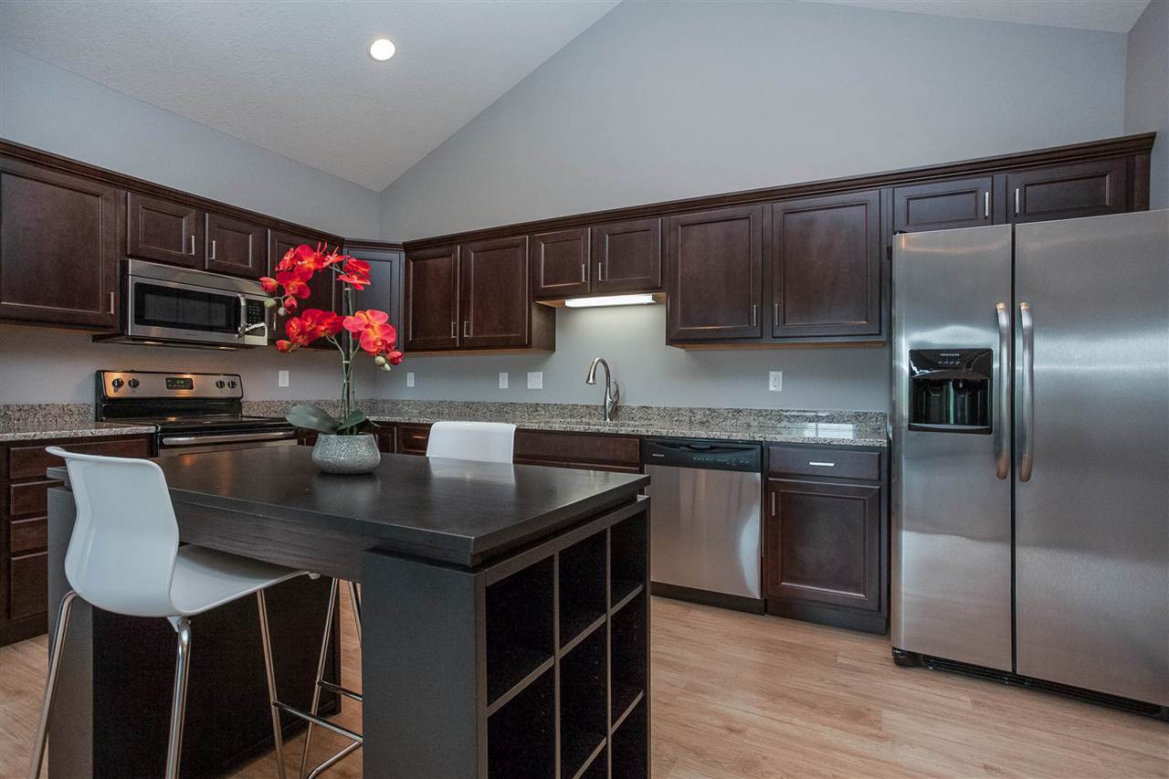 331 Amy Street, Unit A Swisher, IA 52338 - Photo 6 of 23 Gallery Image 6
