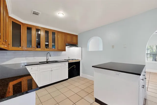 a view of an empty room with window