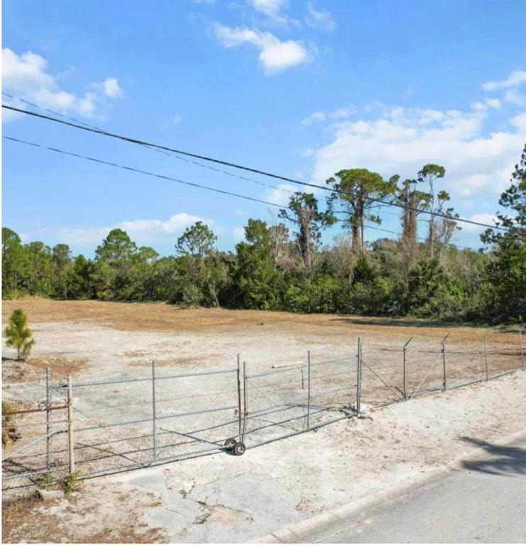 7435 Terrace Drive Hudson, FL 34667 - Photo 2 of 3 a view of a terrace view