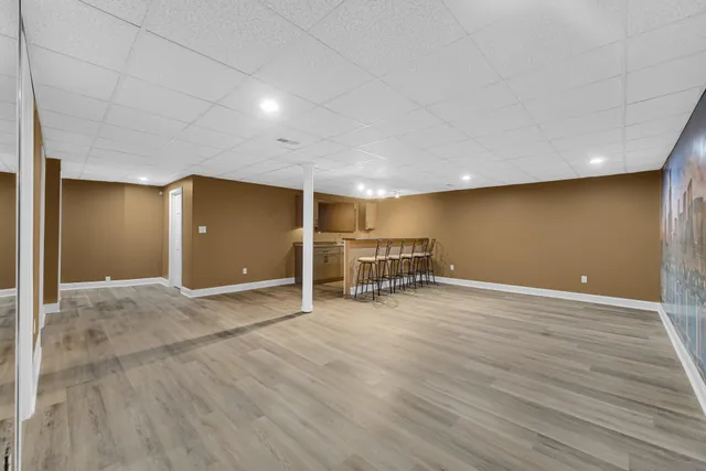 $424,900 | 736 Cinnamon Teal Court, Hobart, IN 46342