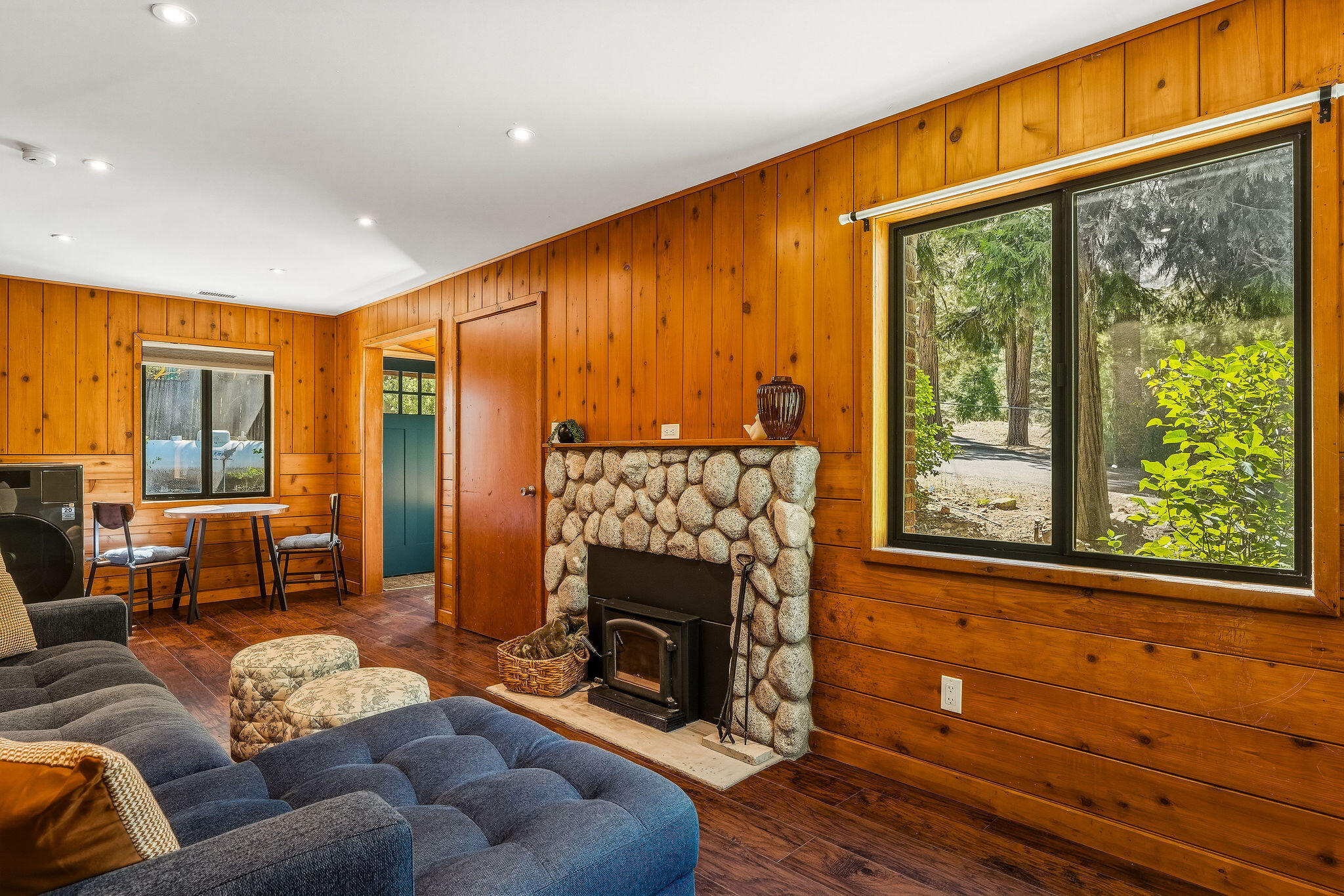 54970 Daryll Road Idyllwild, CA 92549 - Photo 8 of 35 54970DaryllRd-14