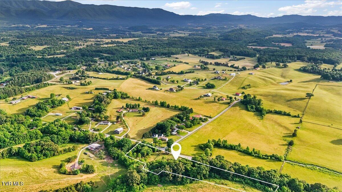 375 Middle Creek Road Afton, TN 37616 - Photo 85 of 119 85-DJI_20260520184711_0268_D