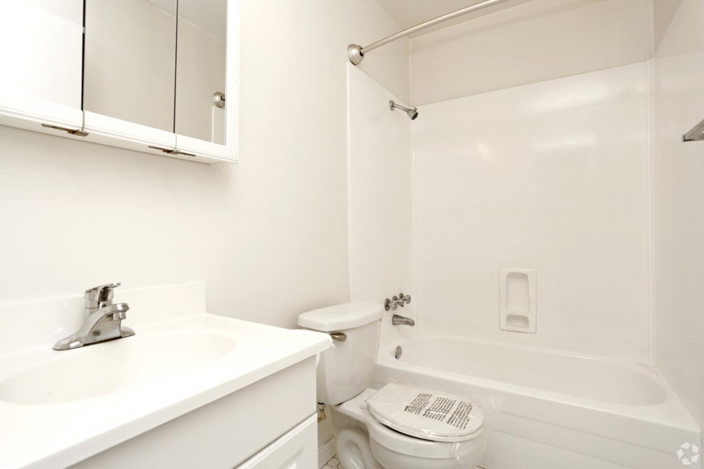 2275 Grove Way Castro Valley, CA 94546 - Photo 13 of 27