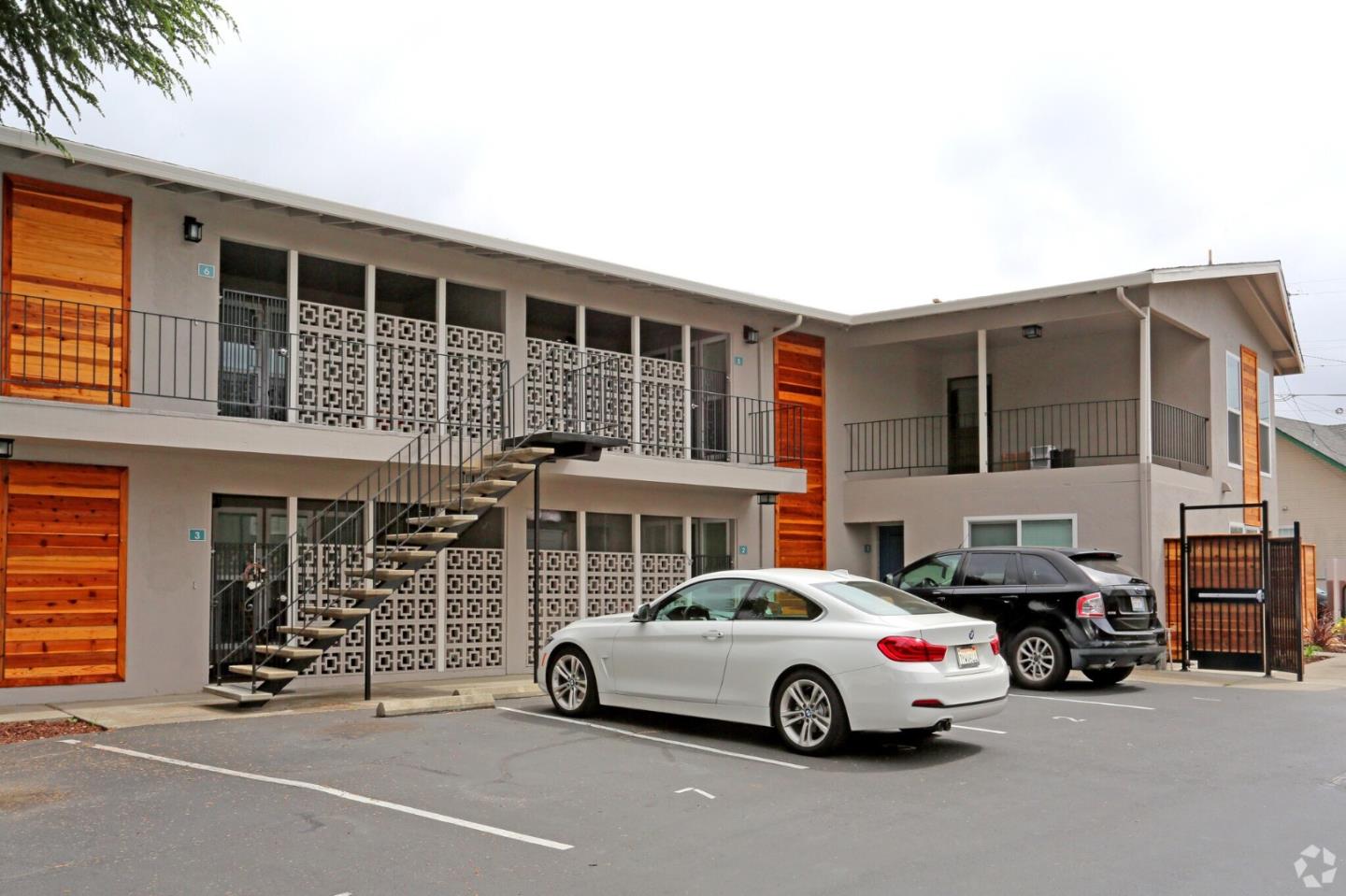 2275 Grove Way Castro Valley, CA 94546 - Photo 3 of 27