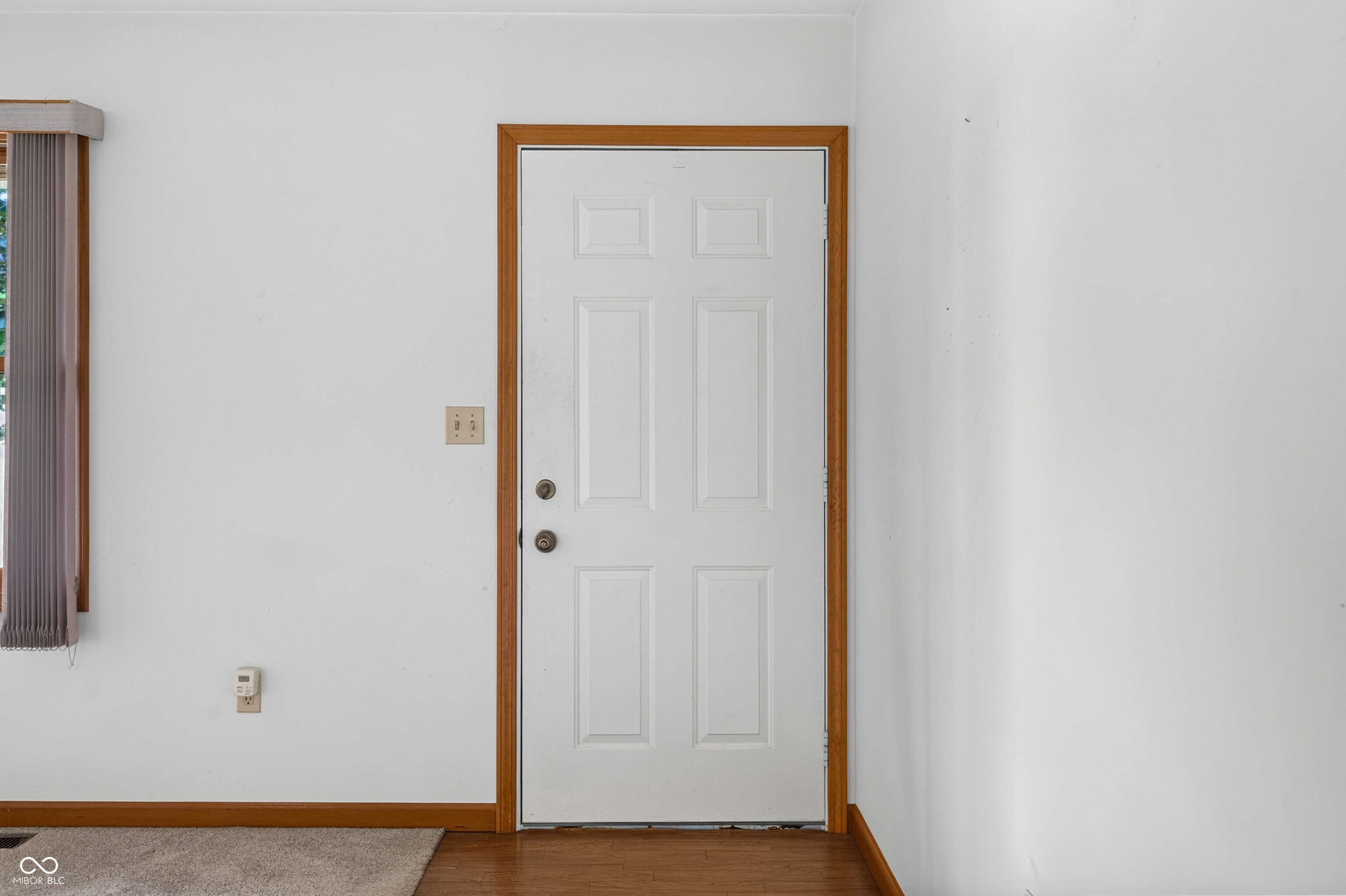 2530 Cedar Ridge Drive Columbus, IN 47203 - Photo 8 of 48