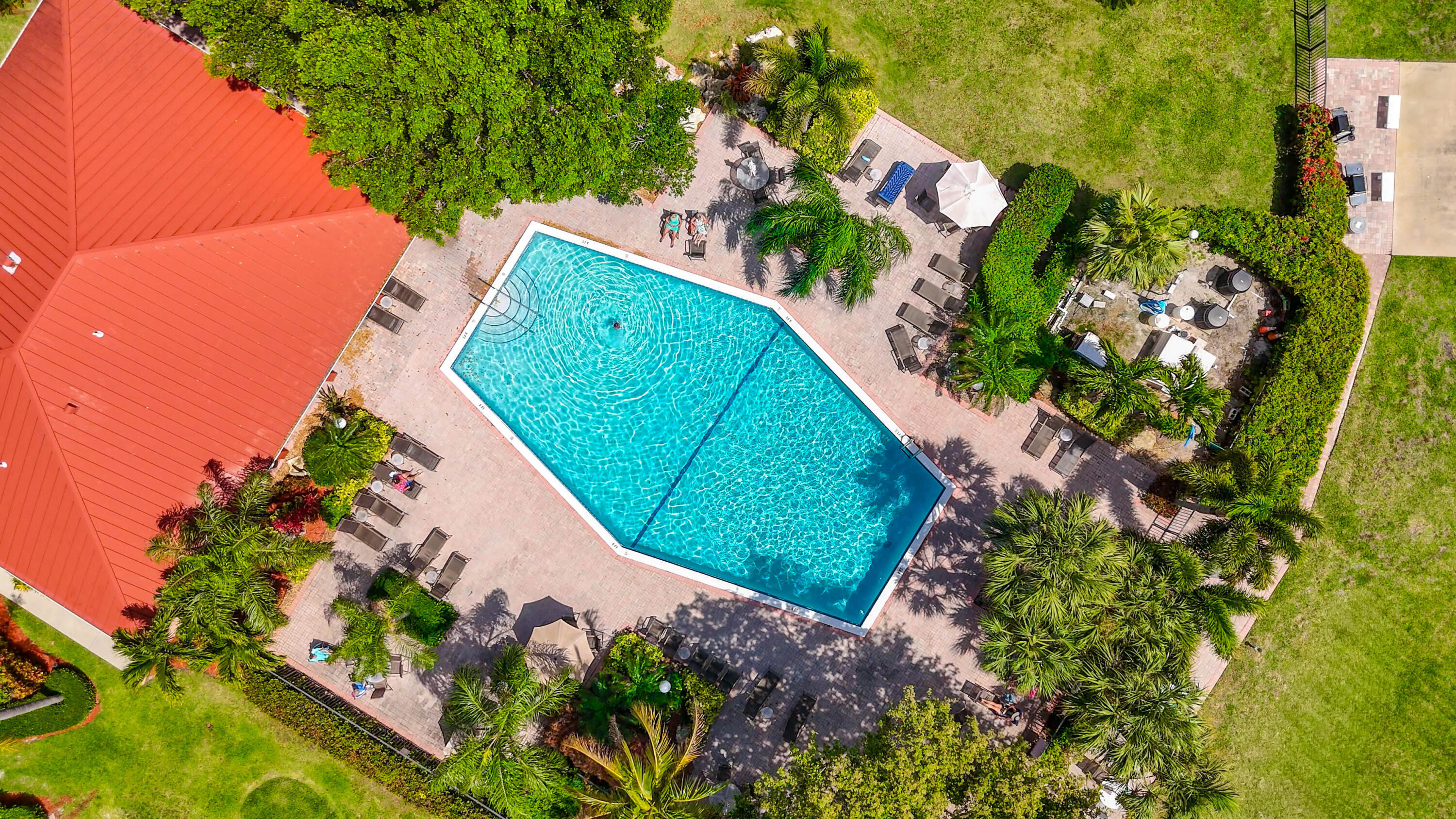 3150 Northeast 48th Court, Unit 414 Lighthouse Point, FL 33064 - Photo 48 of 50 3180 NE 48CT unit 201 Drone shots-3