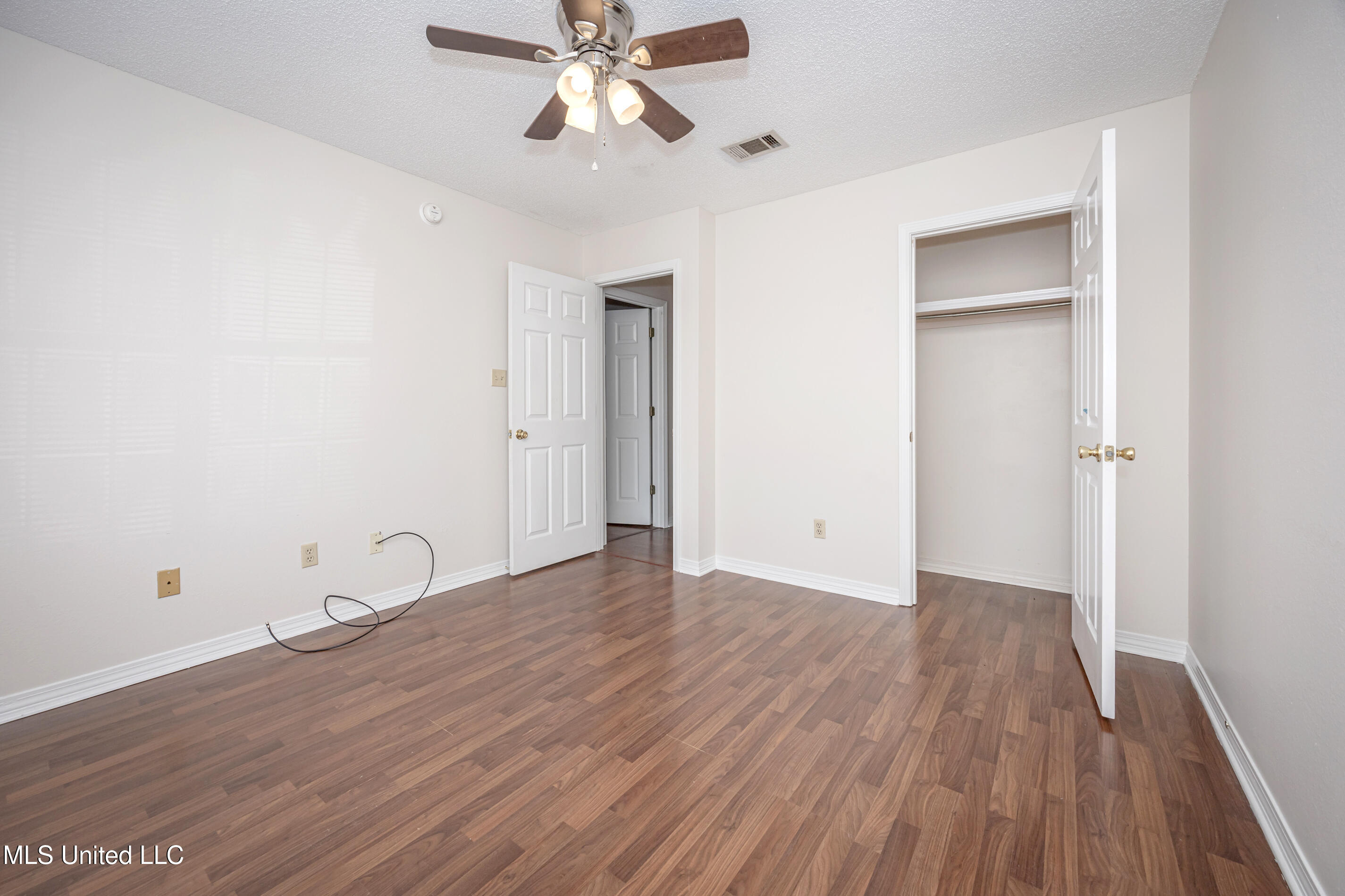 1316 Deana Road Ocean Springs, MS 39564 - Photo 19 of 36 IMG_5122