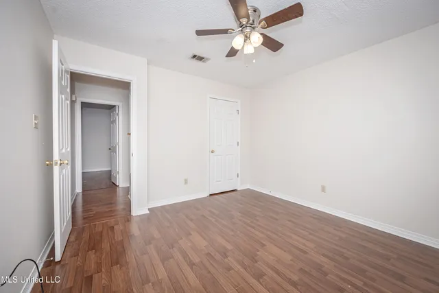 $1,750 | 1316 Deana Road, Ocean Springs, MS 39564