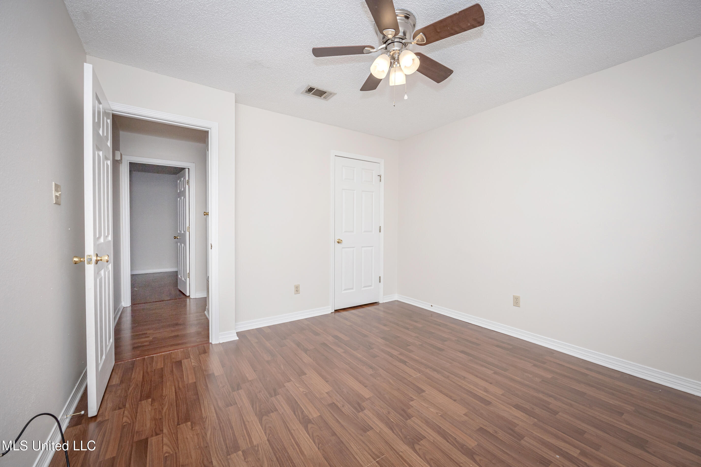 1316 Deana Road Ocean Springs, MS 39564 - Photo 20 of 36 IMG_5123