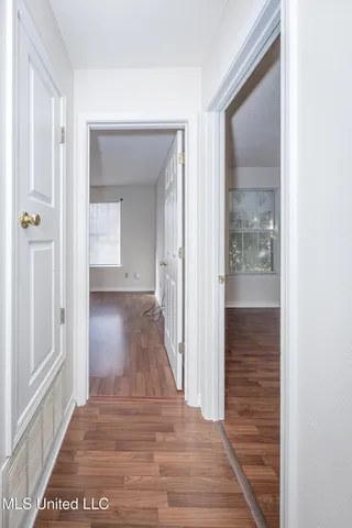 $1,750 | 1316 Deana Road, Ocean Springs, MS 39564