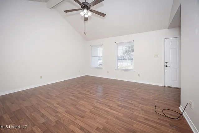 $1,750 | 1316 Deana Road, Ocean Springs, MS 39564