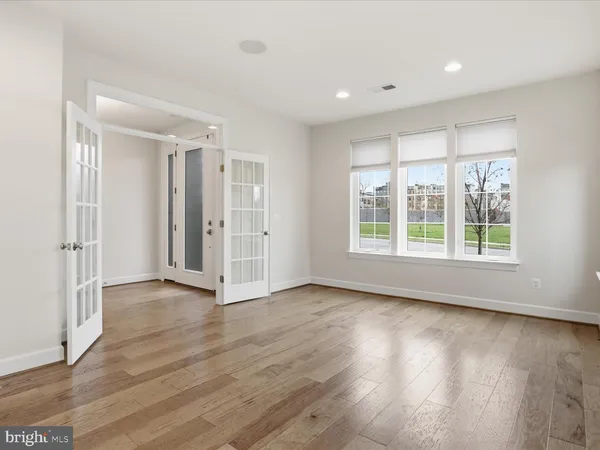 $4,900 | 20305 Savin Hill Drive, Ashburn, VA 20147
