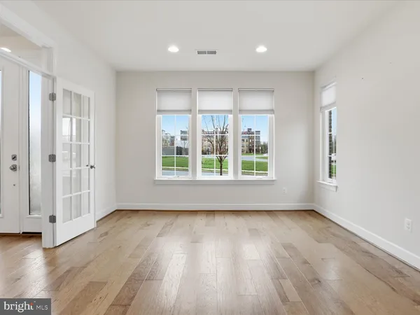 $4,900 | 20305 Savin Hill Drive, Ashburn, VA 20147