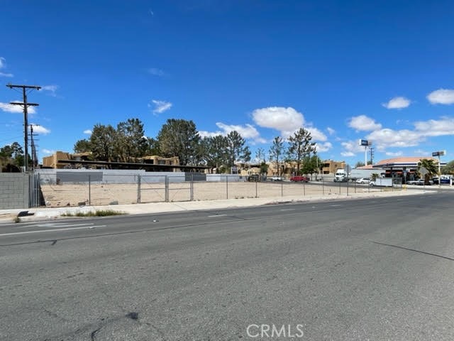 200 Montara Road Barstow, CA 92311 - Photo 15 of 31