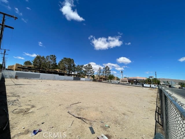 200 Montara Road Barstow, CA 92311 - Photo 16 of 31
