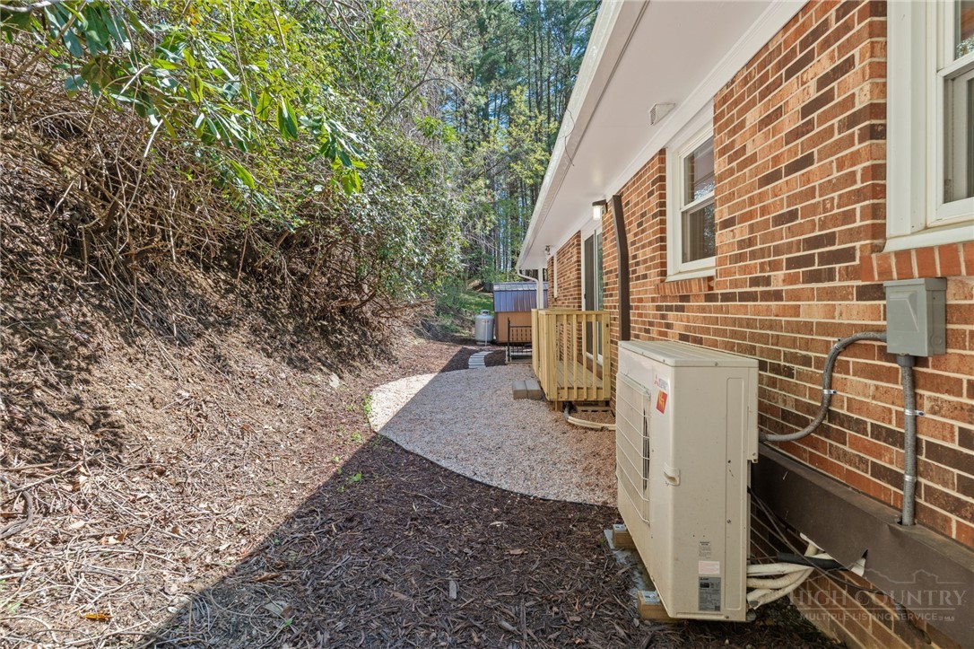 172 Park Street Boone, NC 28607 - Photo 20 of 48
