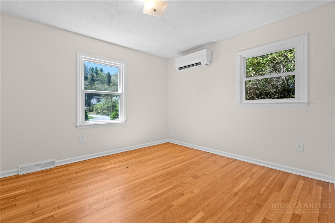 172 Park Street Boone, NC 28607 - Photo 27 of 48