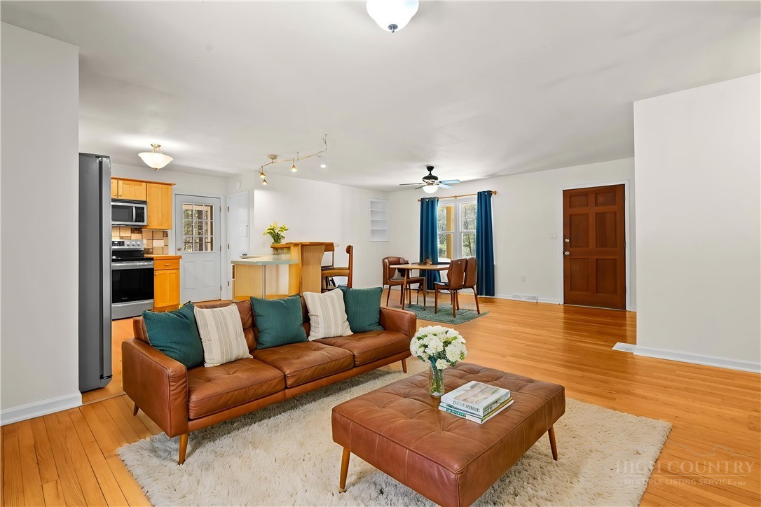 172 Park Street Boone, NC 28607 - Photo 10 of 48