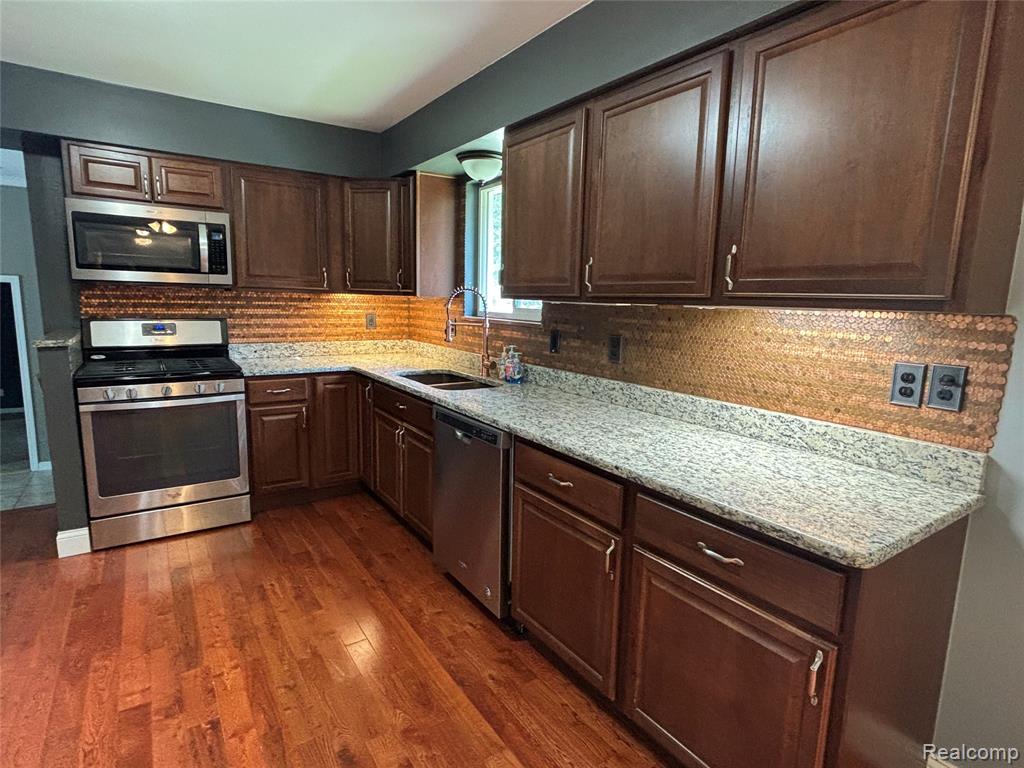 1242 Baldwin Road Lapeer, MI 48446 - Photo 6 of 27