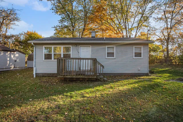 $85,000 | 1360 Whitney Avenue, Benton Harbor, MI 49022