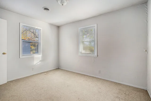 $85,000 | 1360 Whitney Avenue, Benton Harbor, MI 49022