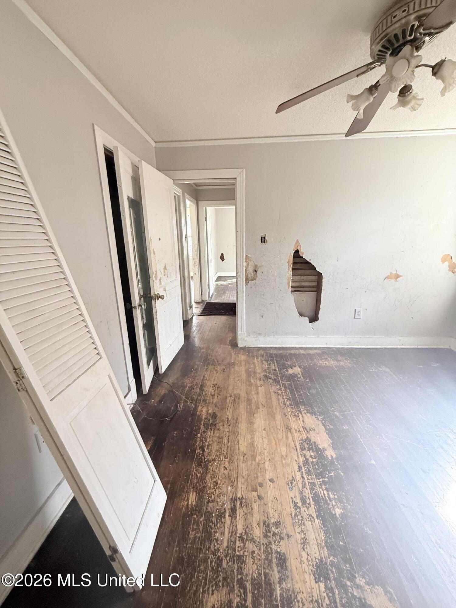 354 Walthall Street Grenada, MS 38901 - Photo 16 of 25 IMG_6741