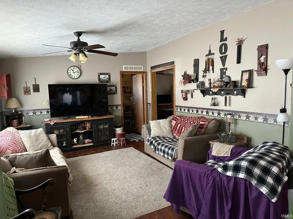 $299,900 | 3487 South 800 East, Hamilton, IN 46742