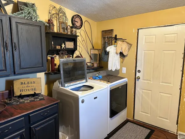 $299,900 | 3487 South 800 East, Hamilton, IN 46742