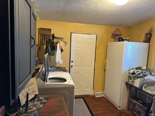 $299,900 | 3487 South 800 East, Hamilton, IN 46742