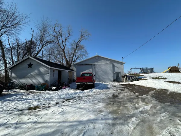 $299,900 | 3487 South 800 East, Hamilton, IN 46742