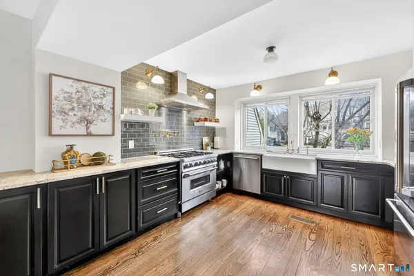 $339,000 | 8 Whirling Dun, Unit 8, Canton, CT 06019
