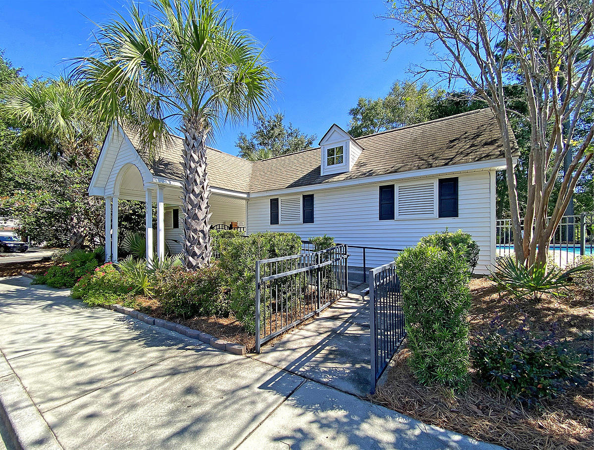 476 Doane Way Wando, SC 29492 - Photo 21 of 23 Pool1