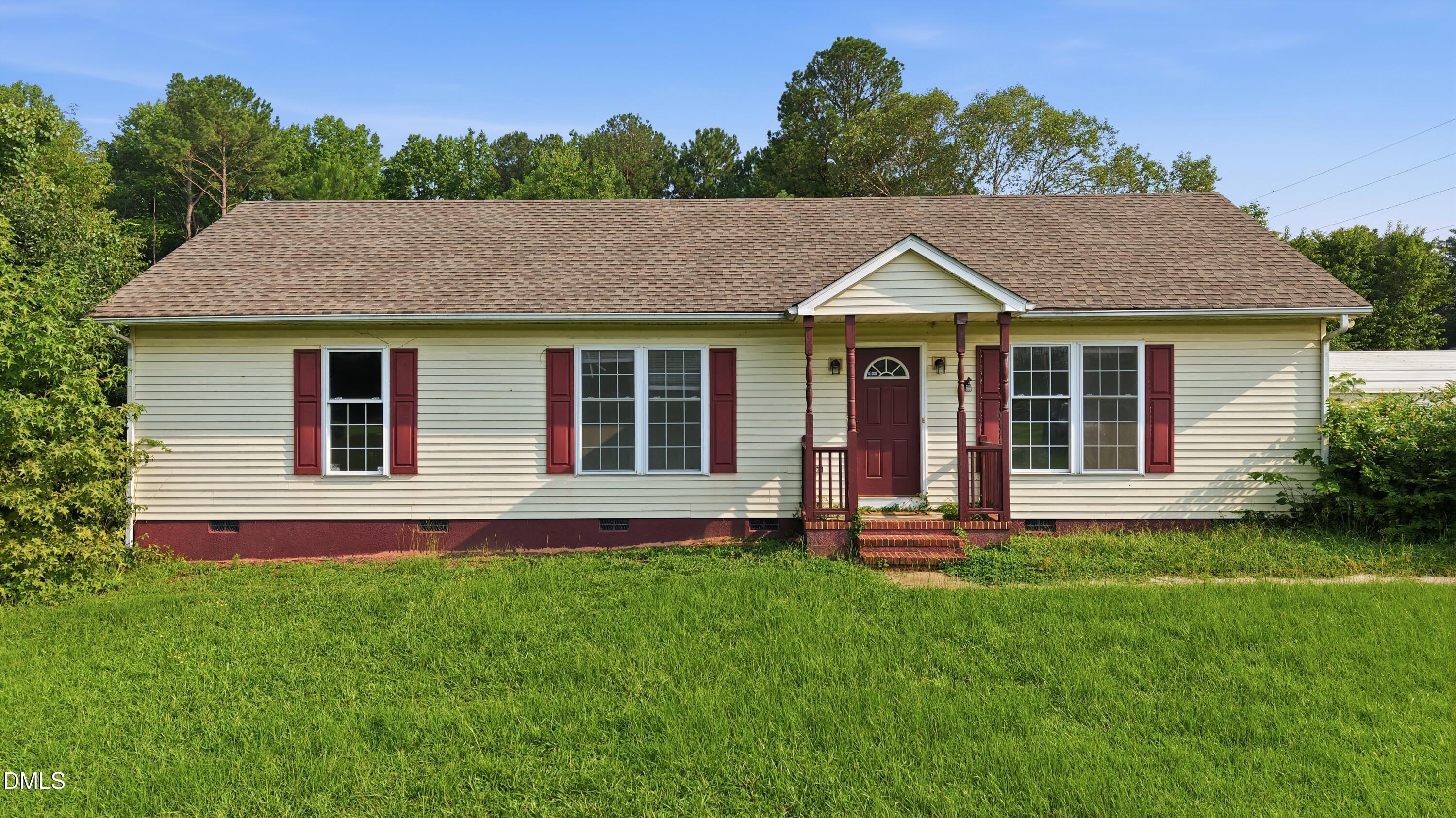 7912 Smith Road Apex, NC 27539 - Photo 14 of 35 Front Exterior
